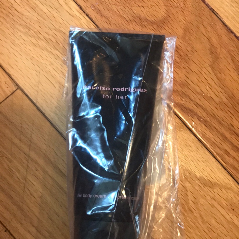 Narciso Rodriguez for her body cream